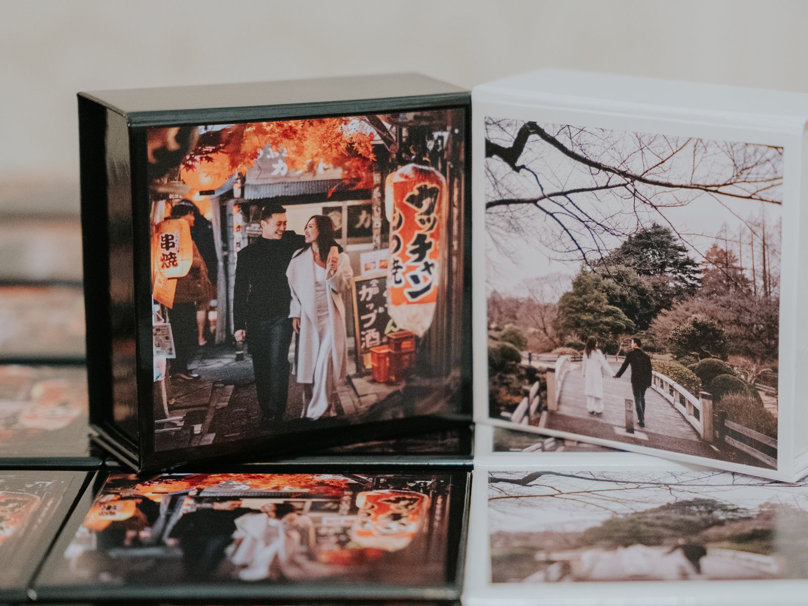 Black and white magnetic gift boxes printed with wedding photos